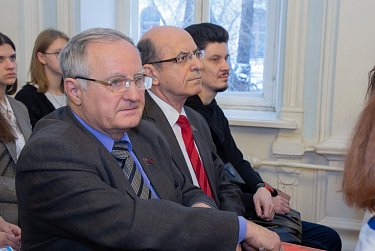 Молодежный парламент – площадка для инициативной молодежи